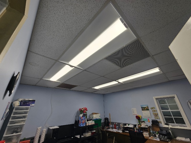 Frosted 2x4 Troffer in drop ceiling Office